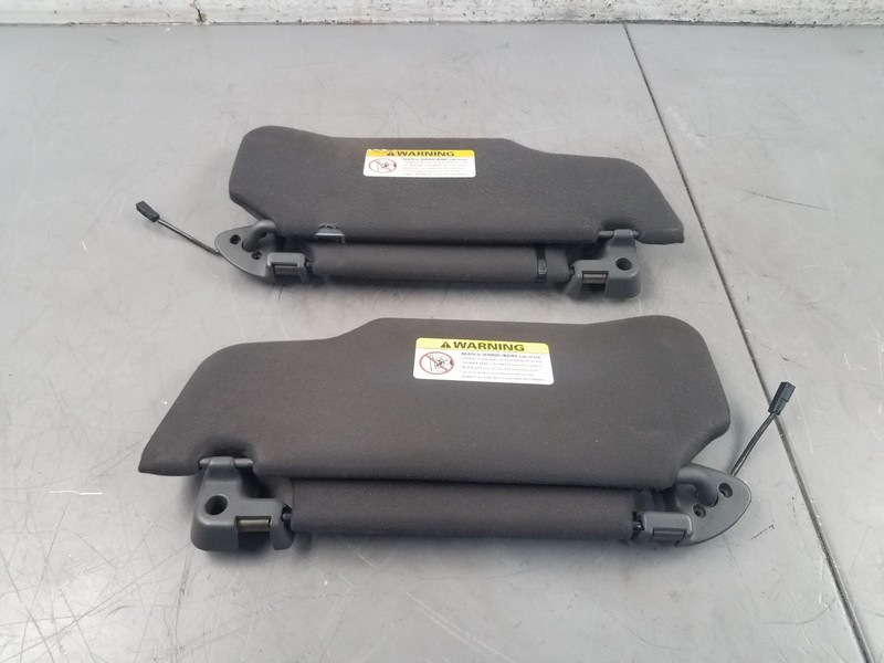 2003 03 04 Mercury Marauder Sun Visors #4504 S3