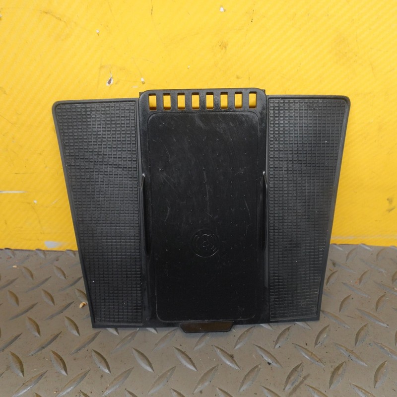 2019-2022 VOLVO XC40 Center Console Rubber Mat OEM 32226710
