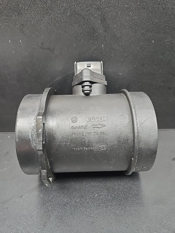 04-11 Maserati Quattroporte M139 4.2L V8 Mass Air Flow Sensor 0280218084 OEM