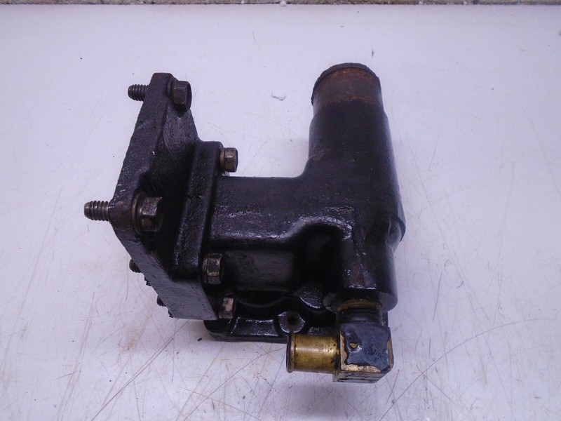 Y3 39921, Water Distribution Block, Mercruiser 120 Gm 153 I/L4 1964-1972