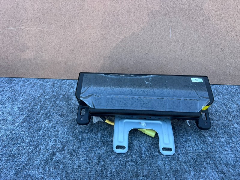 GENESIS GV70 2022-2026 OEM LEFT DRIVER LOWER DASHBOARD KNEE ASSEMBLY 80200-T1000