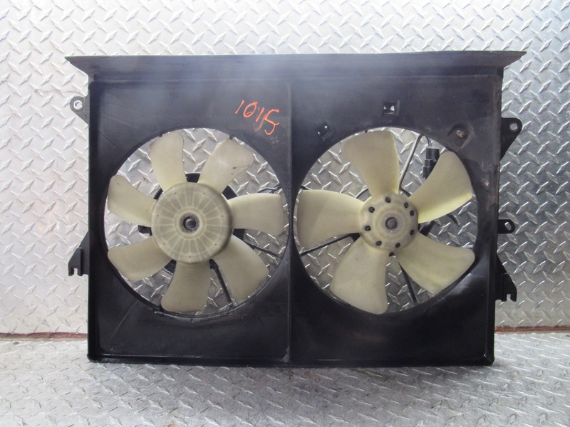00-05 TOYOTA CELICA RADIATOR COOLING FAN ASSEMBLY / 00-05 TOYOTA MR2