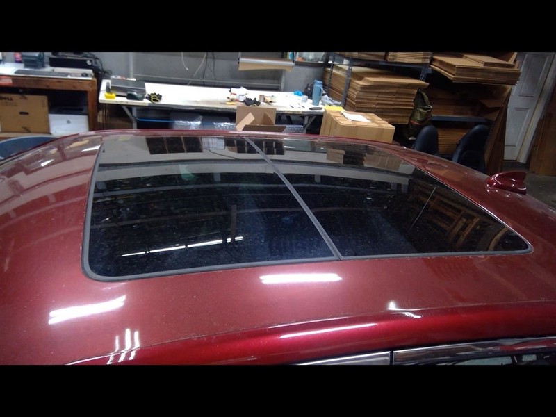 Complete Sun Roof Glass Tracks and Motor Fits 11-23 300 1707115