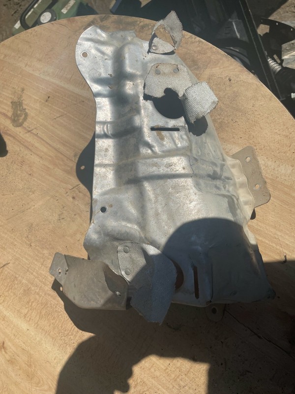 14-19 MINI COOPER OEM 1.5 EXHAUST MANIFOLD METAL HEAT SHIELD COVER