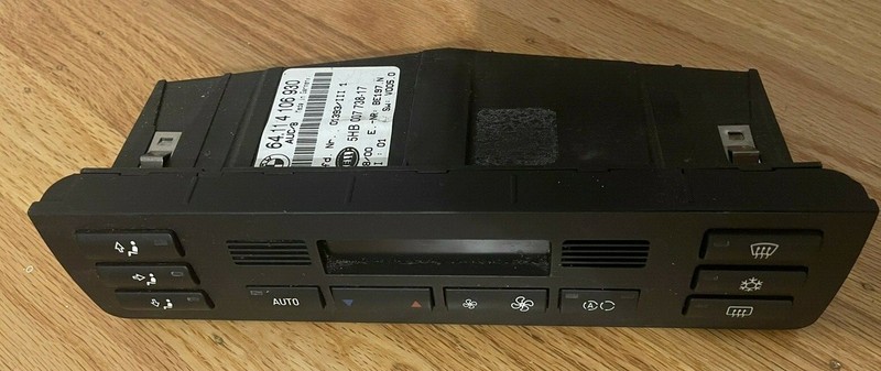2001-2003 BMW 330i 330Xi A/C HEATER CLIMATE TEMPERATURE CONTROL P/N 64114106930