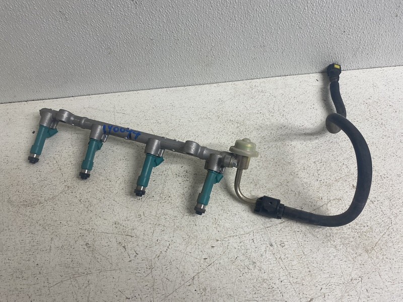 2003-2006 Toyota Camry 2.4 California Emissions Coil Rail Fuel Injectors Oem