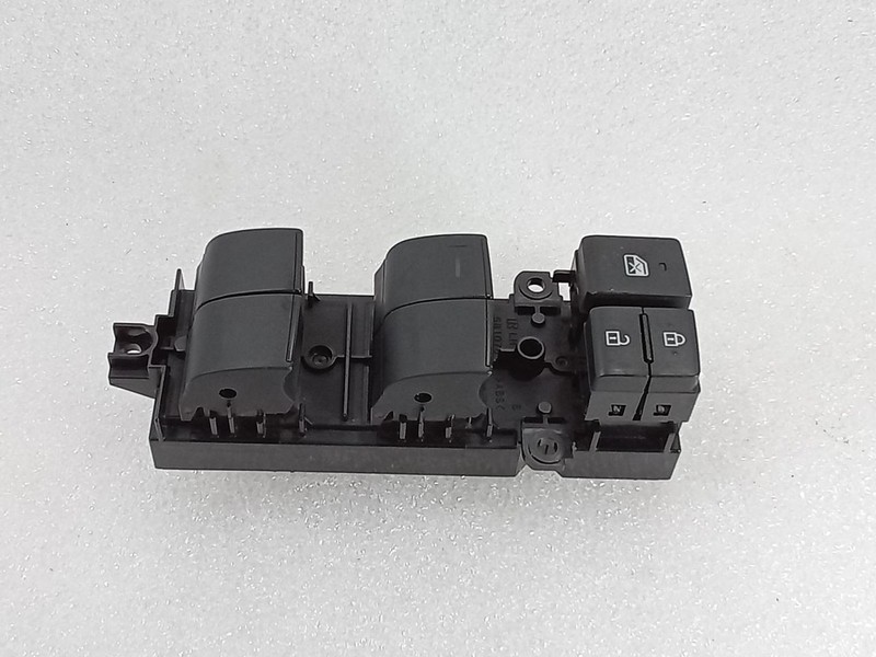 2020-2022 Corolla Sedan LH Side Master Door Window Lock Switch 10850 8404012150