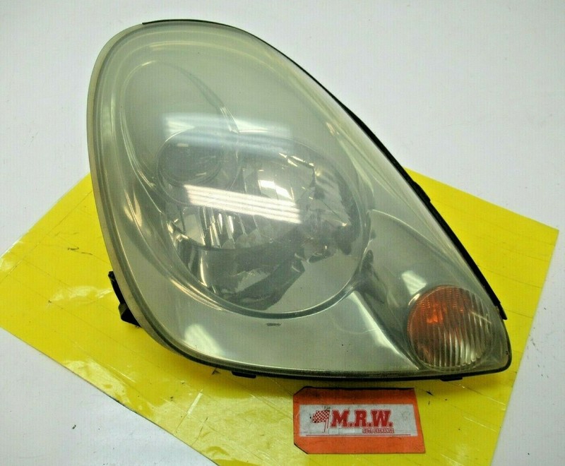 HEADLIGHT HEAD LIGHT LAMP LENS RIGHT PASSENGER SIDE R RH RF 03 04 05 MR2 SPYDER