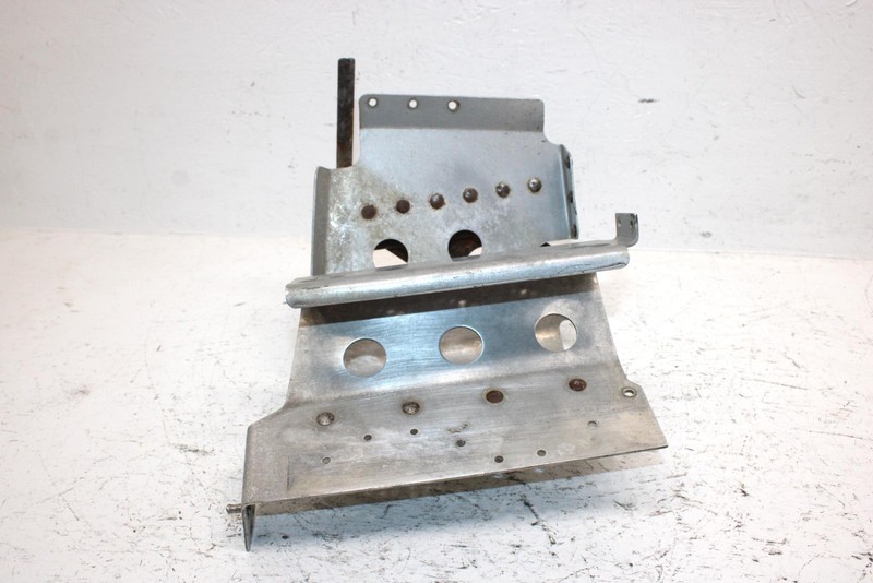 1987 Polaris 400 Oem Right Footwell 2200254 SP61