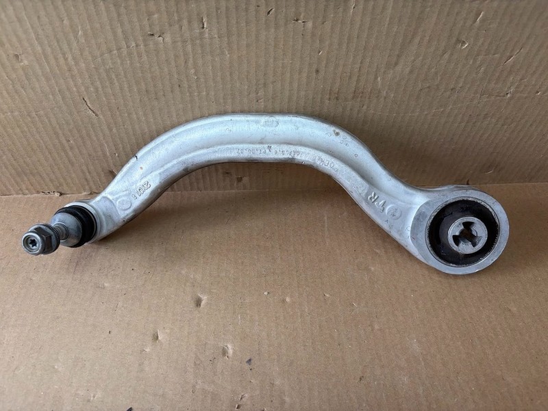 ✅ 17-23Tesla model 3/Y Front Right Lower Control Arm OEM 1044359-00-A OEM