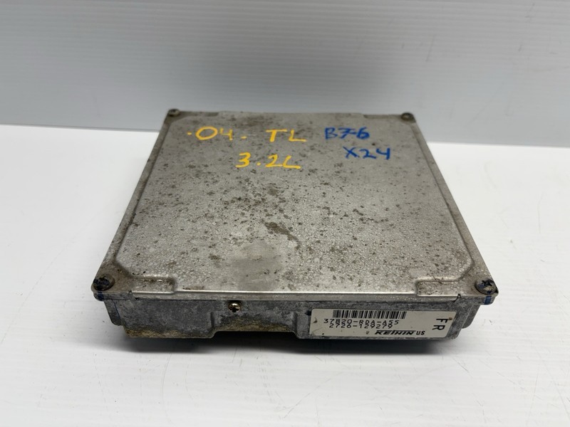2006 Acura TL Engine Computer Module ECM ECU Unit P: 37820-RDA-A55 OEM