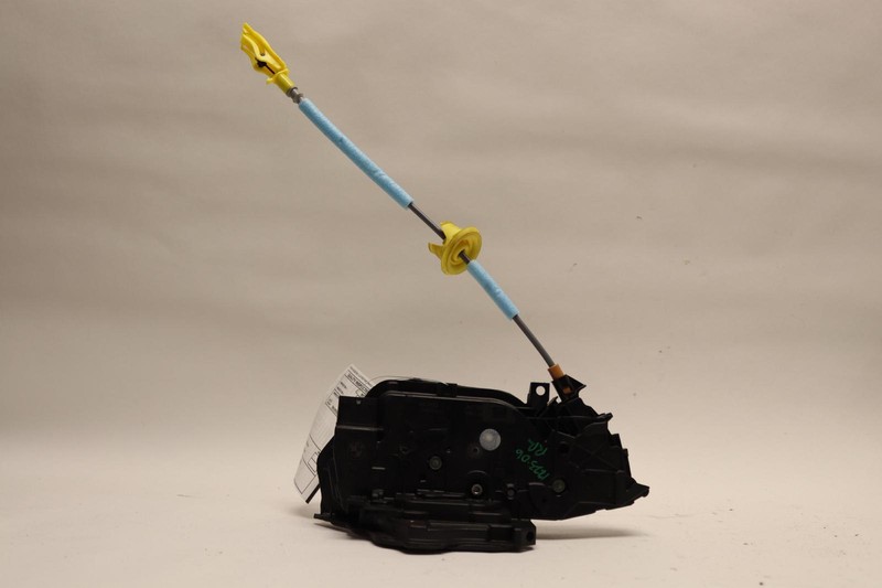 2020-2023 BMW M235I F44 REAR RIGHT SIDE DOOR LOCK LATCH ACTUATOR MOTOR OEM