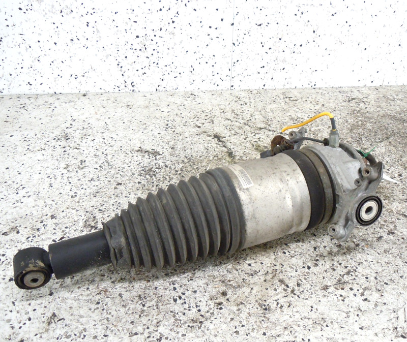 2011-2018 Porsche Cayenne Rear Airmatic Air Strut Shock Passenger Right OEM