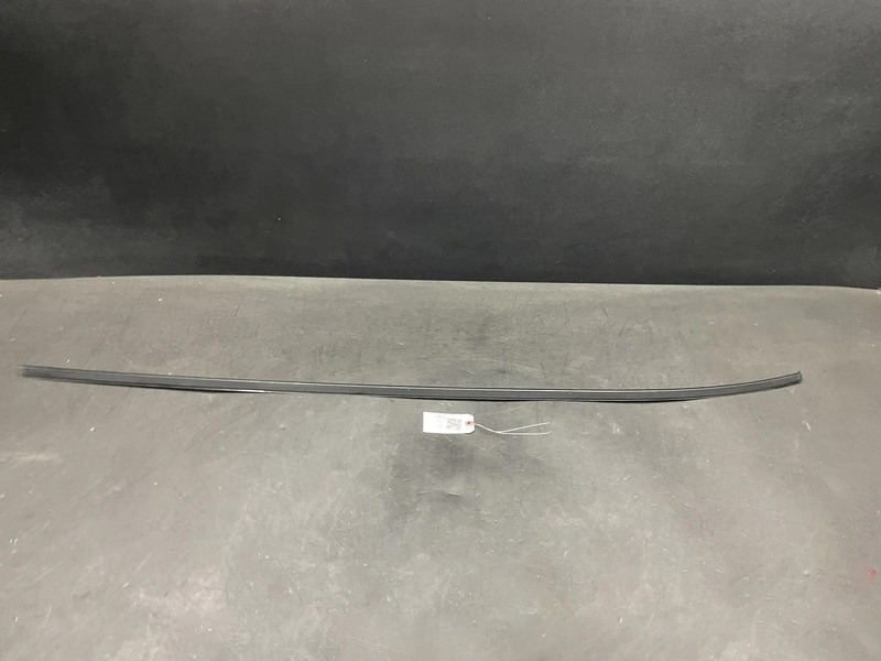 Left Roof Drip Molding 2021 Chevrolet Spark 42514359 2017 2018 2019 2020 2022