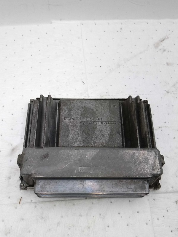 2004 Chevrolet Tahoe Engine Control Module ECM OEM 12573059 280k Miles