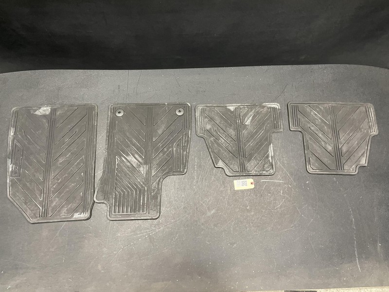4PC Front & Rear Floor Rubber Mats 2018 Buick Encore 2013 - 2019 2020 2021 2022