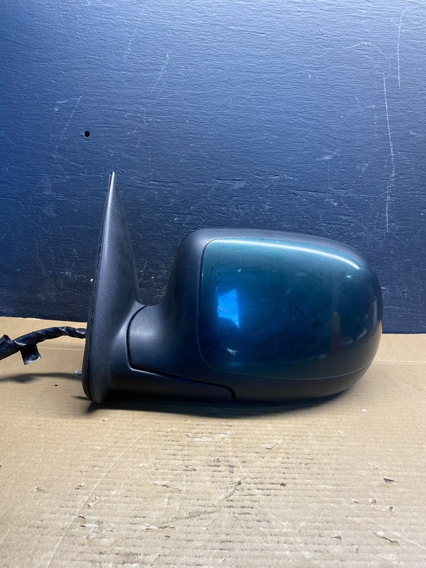 2003-2006 Chevrolet Tahoe Suburban Left Driver LH Turn Door Mirror OEM AD6656 DW