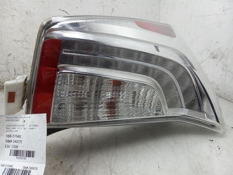 12 13 14 15 TOYOTA PRIUS DRIVER LEFT TAIL LIGHT PLUG-IN