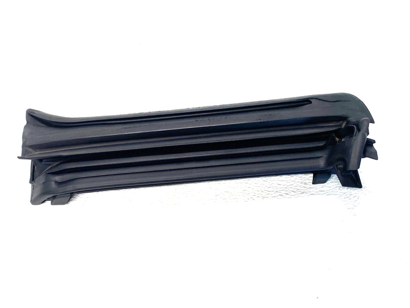 2016-2019 MAZDA MIATA FRONT RIGHT SIDE OUTER WEATHER STRIP OEM #A0.19