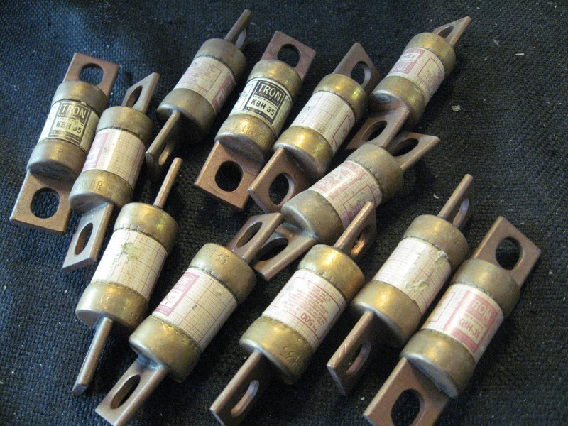 Tron KBH35 Lot of 12 Bussman Rectifier Fuses *FREE SHIPPING*