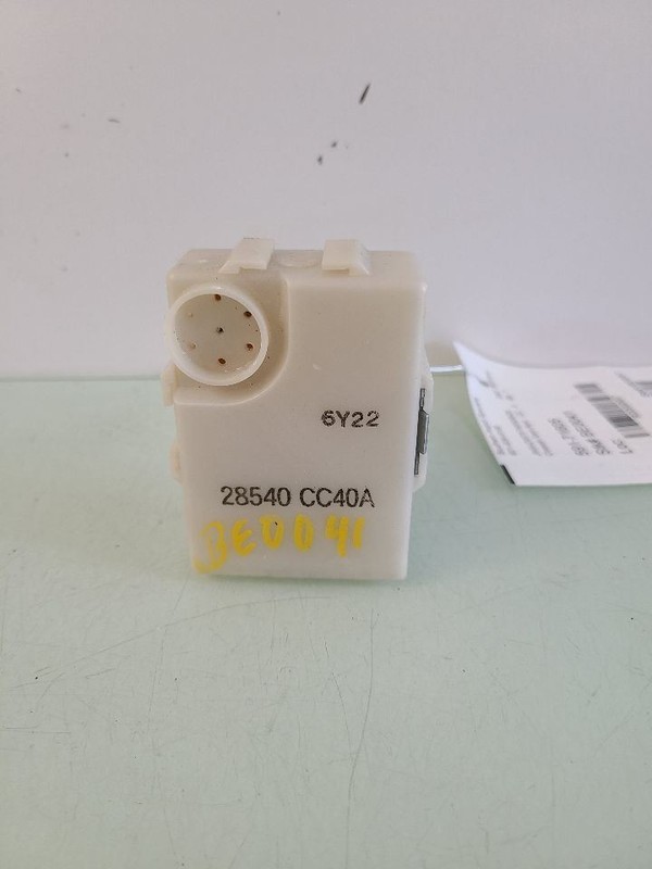 Chassis ECM Transmission CVT Shift Lock Control Fits 03-07 MURANO 590697