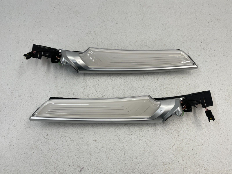 2016-2019 BMW 750i G12 Rear Left & Right LED Light Saber Bar Set 1529 OEM