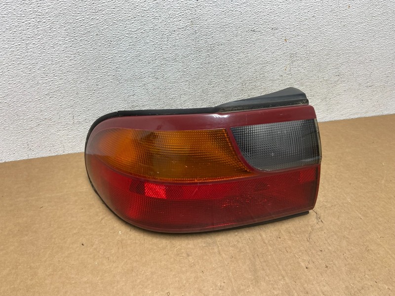 1997 to 2003 Chevrolet Malibu Left Driver LH Side Tail Light OEM AD6112 LK