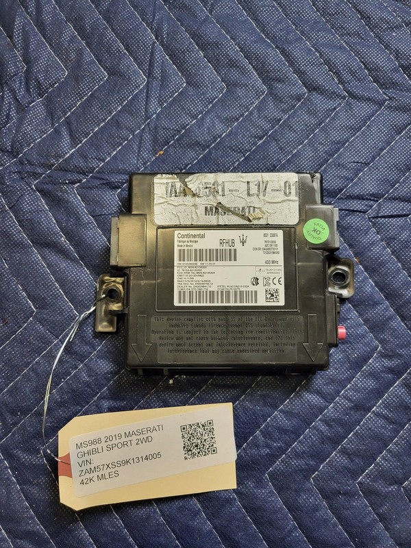 Used Oem Maserati Remote Passive Entry Control Module for Ghibli 670102550 2019