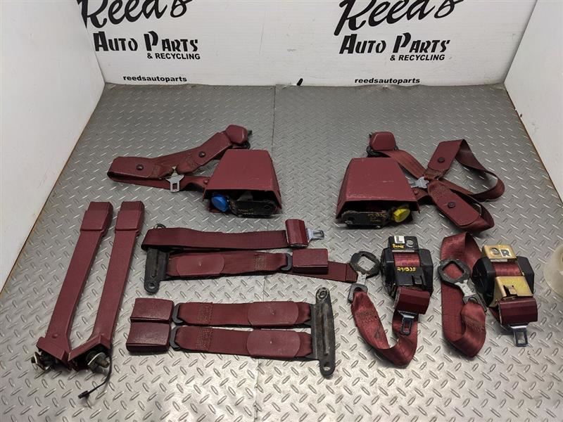 1988-1994 Chevy 1500 Extended Cab Complete Set Seatbelts Front Rear Red1144710