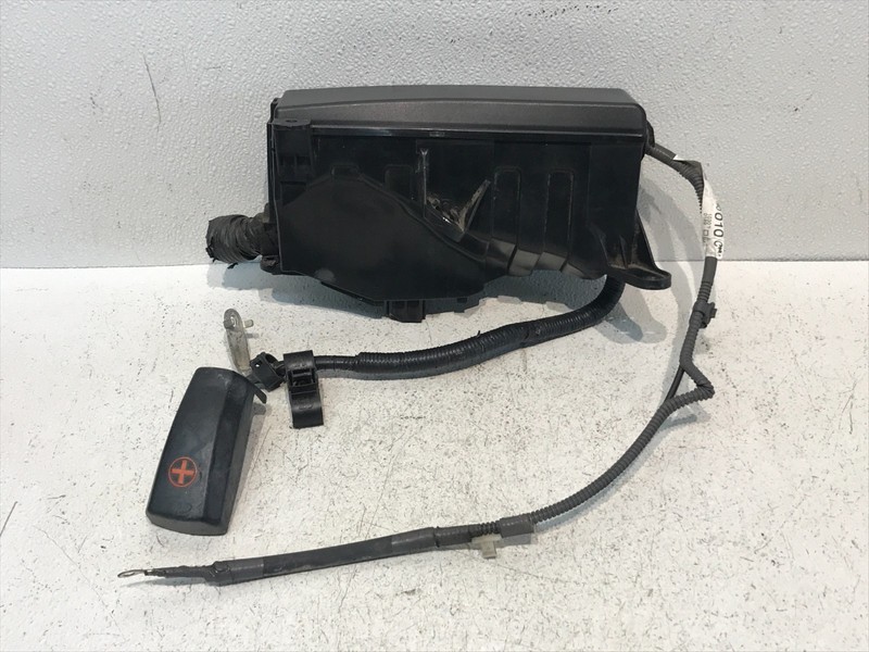 06-15 LEXUS IS250 C Convertible Driver Left Fuse Box Engine OEM 89656-30010C