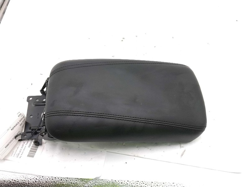 2016 Chrysler 200 Center Console OEM Red Used 114K Miles Warranty Included
