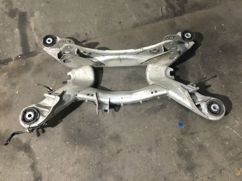 Bentley Continental GT V8 2013 4.0L Rear Subframe Crossmember Cradle 12-18 |:Y