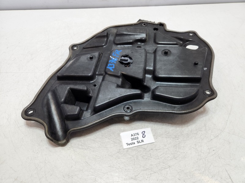✅ 2021-2025 OEM Tesla Model S Front Right Passenger Door Closeout Panel