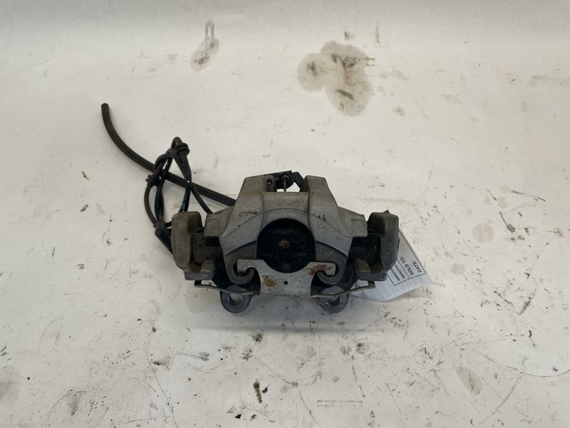 2010 - 2013 MERCEDES S550 W221 RWD REAR RIGHT PASSENGER SIDE BRAKE CALIPER RH