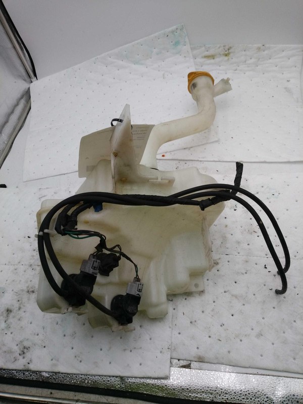 2015-2019 Subaru Legacy Washer Fluid Reservoir OEM 2.5L Silver 116K Miles