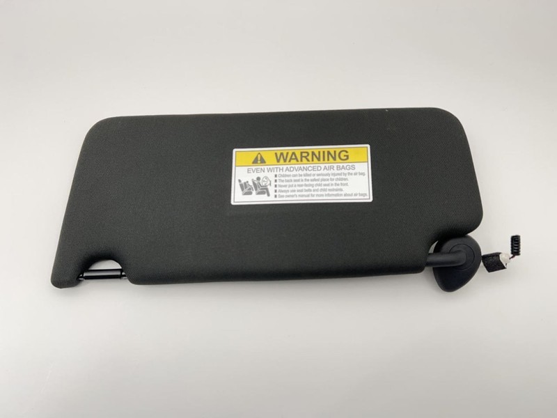 2023-2024 HONDA HR-V RIGHT SUN VISOR BLACK TC:-S-M 2.0L AT FWD 22K -SPORT- 65637