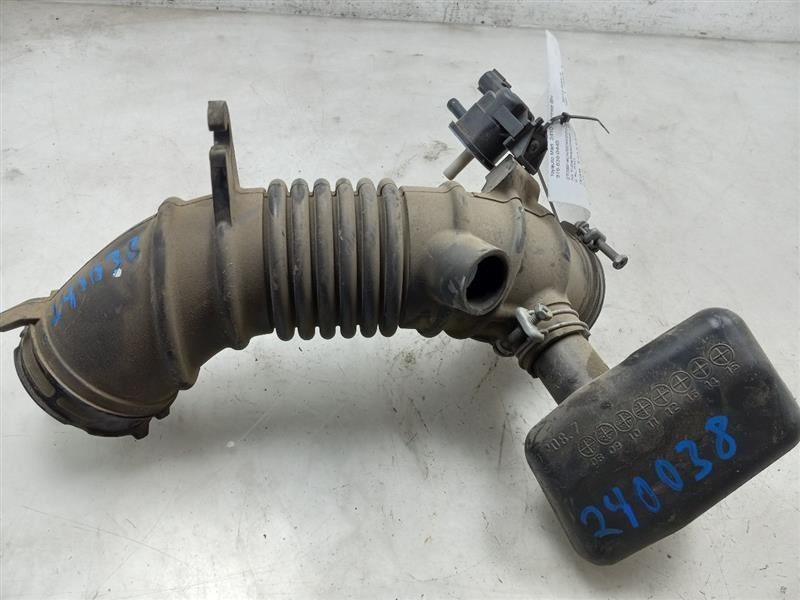 2012 TOYOTA RAV4 2.5L AIR CLEANER RESONATOR TUBE