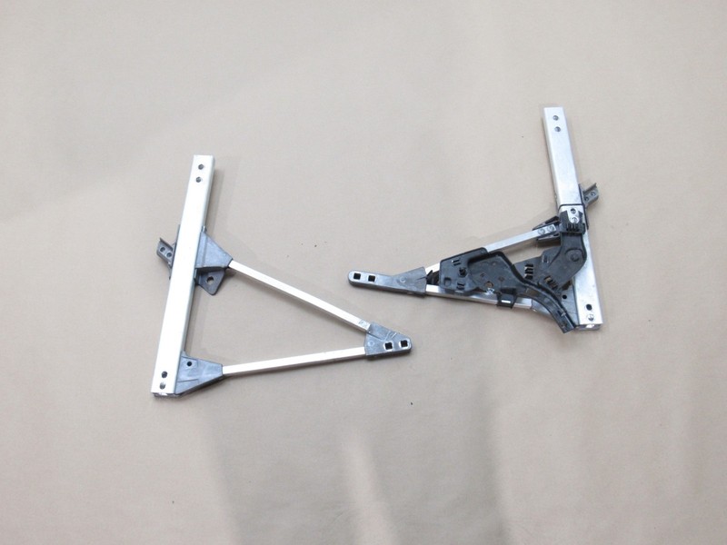 Mercedes S550 C217 2015 Front Tower Support Brace Mount Bar Set 14-17 *