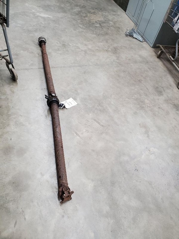 Rear Drive Shaft AWD Fits 02-03 VUE 303660