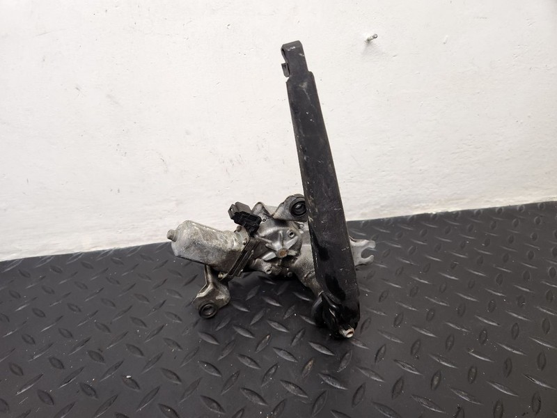 11-24 Dodge Durango Liftgate Wiper Motor Assembly OEM 68229937AA