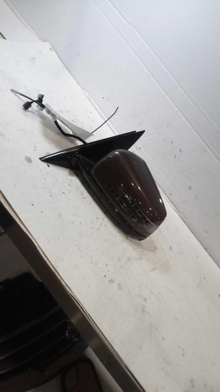 Used Left Door Mirror fits: 2016 Mercedes-benz Mercedes e-class 212 Type Power S