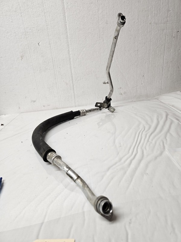 ⭐ 15-18Chevolet City Express A/C AC Air Condition Refrigerant Suction Hose OEM