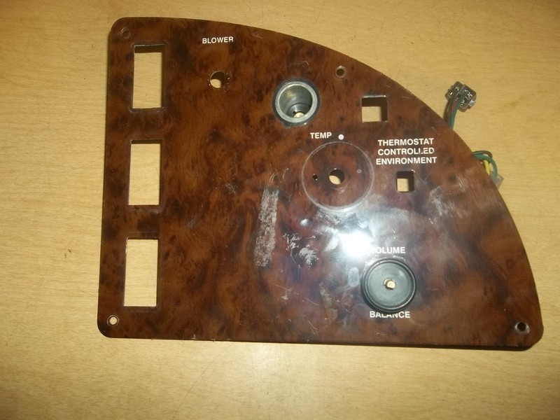 International 3592514C91 Navistar Dash Panel Woodgrain *FREE SHIPPING*