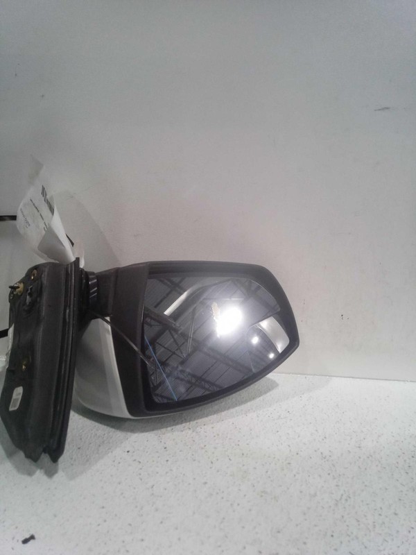2013 Ford Focus Left Door Mirror Assembly White Power w/Signal 569982 76K Miles