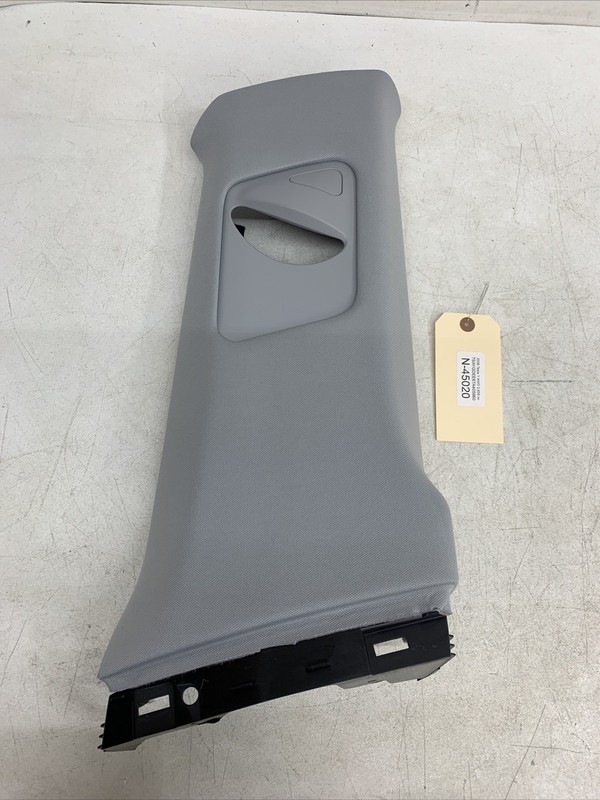 2026 Tesla Y Passenger Side B-Pillar Upper Interior Trim RH 1935482 45020 U6