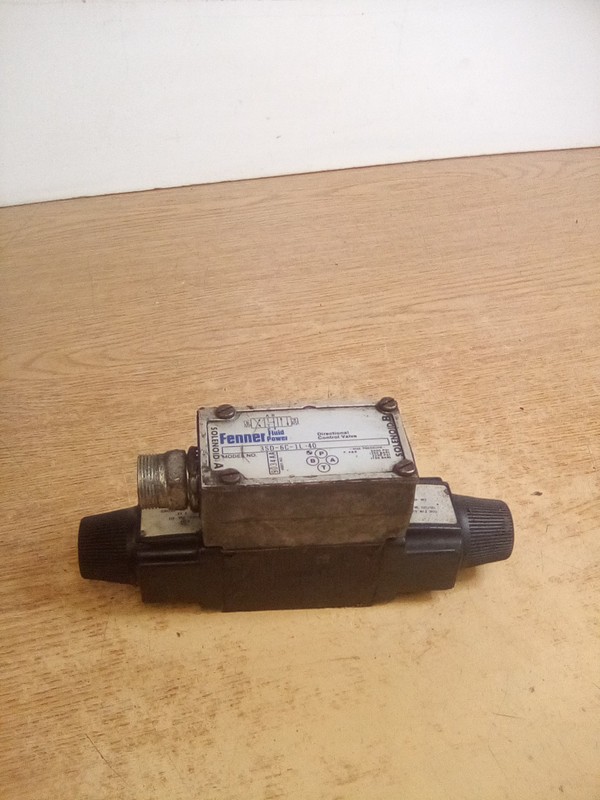 Fenner 3SD-6C-2L-40 Directional Control Valve