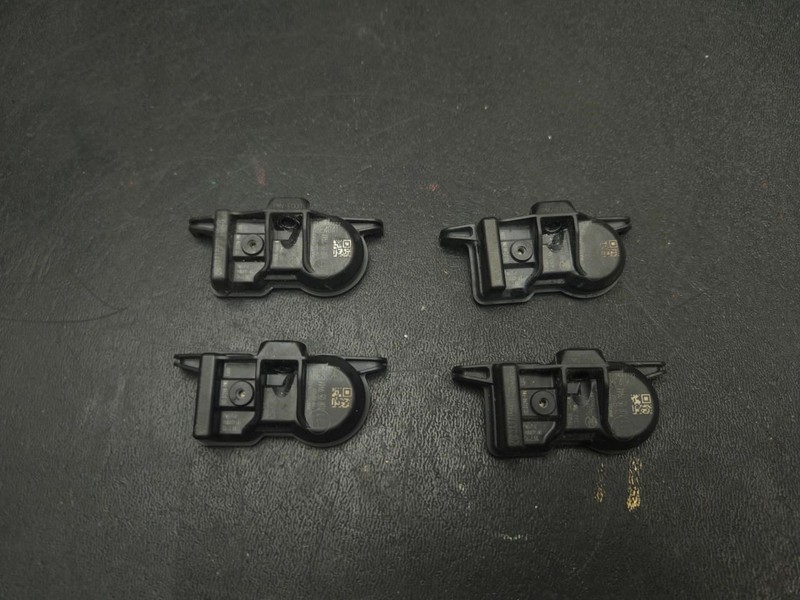 4PC Tire Pressure Monitor TPMS Sensors Set 2023 Toyota RAV4 42607-02050 19 - 25