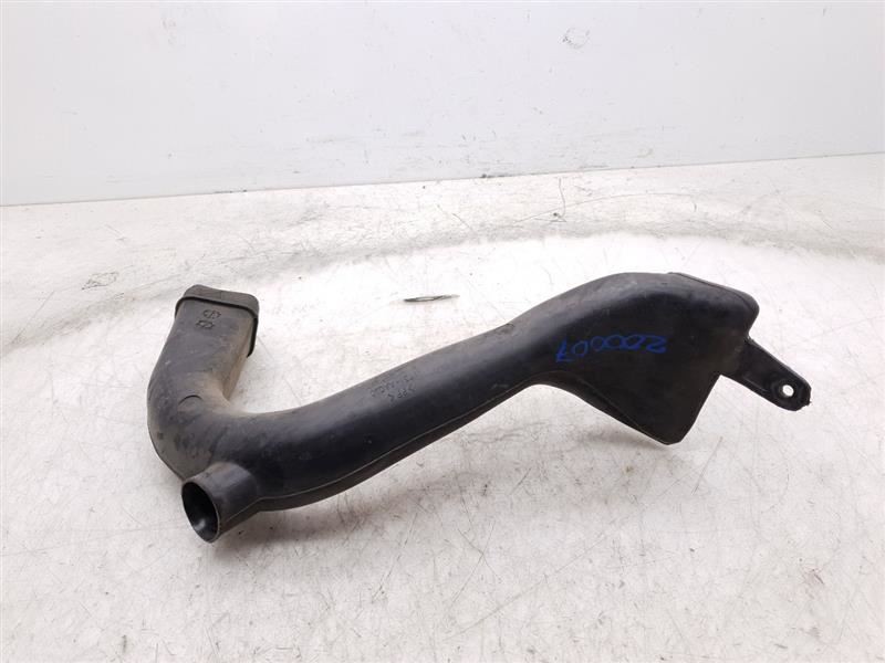 2005 TOYOTA CAMRY 3.0L 6CYL AIR CLEANER RESONATOR TUBE ASSEMBLY