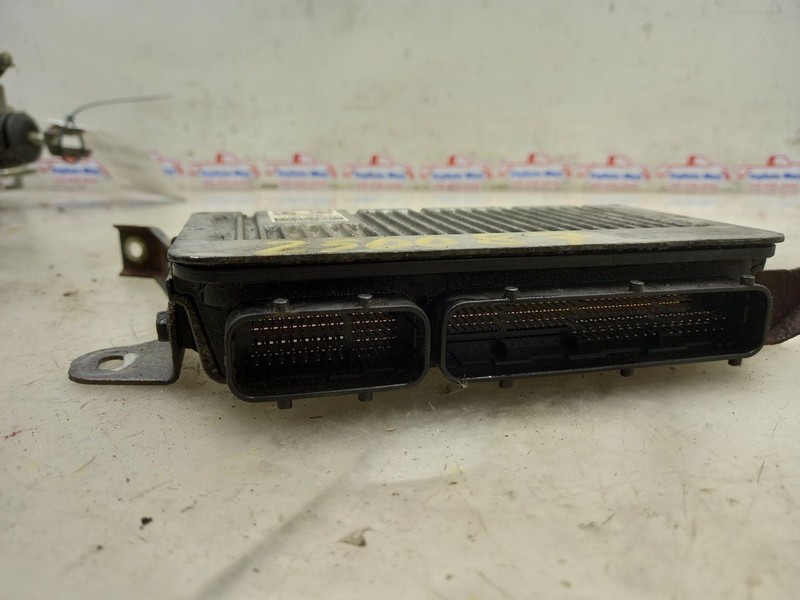 12 13 14 TOYOTA CAMRY LE HYBRID ECU ENGINE CONTROL 89661-06K22