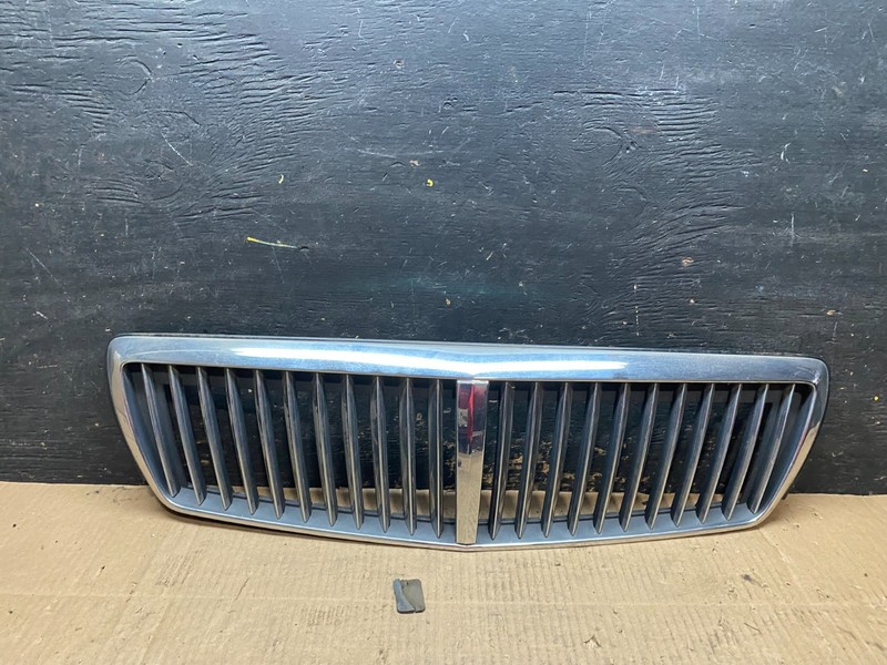 2002 to 2005 Hyundai XG350 Front Upper Grill Grille W/Emblem u6377DG
